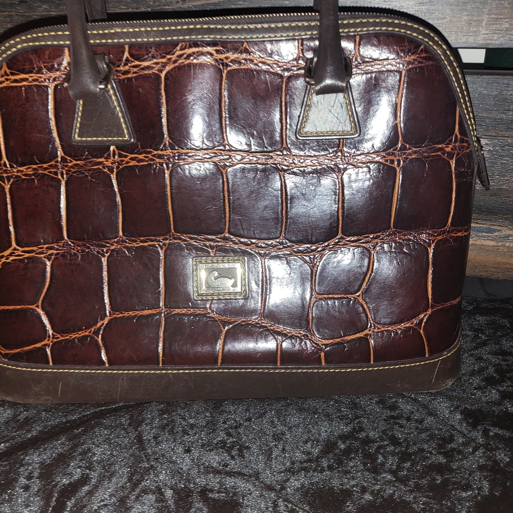 Dooney & Bourke Brown Croc-Embossed Dome Satchel 14 W/10 H - Picture 3 of 8
